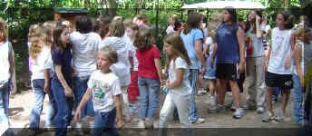 Juniors.jpg (76228 bytes)