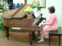 Easter024.jpg (72159 bytes)