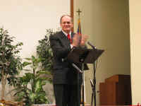 IMG_2348.jpg (48856 bytes)
