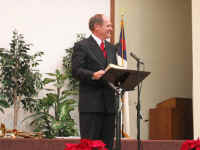 IMG_2361.jpg (52391 bytes)
