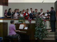 Choir.jpg (75048 bytes)